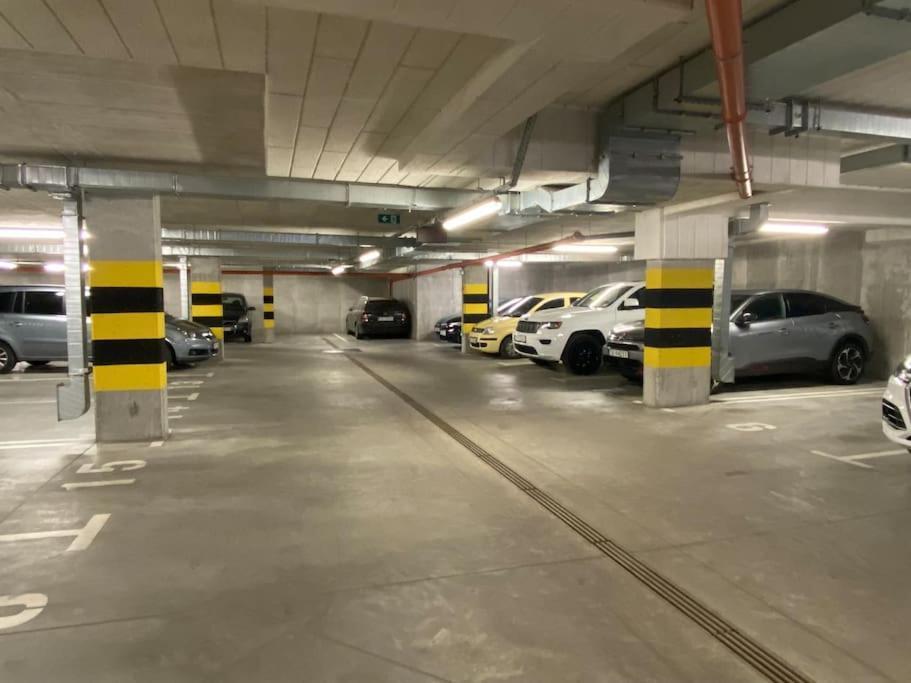 Apartament Smart Art :) Z Bezplatnym Parkingiem Podziemnym Kielce Zewnętrze zdjęcie